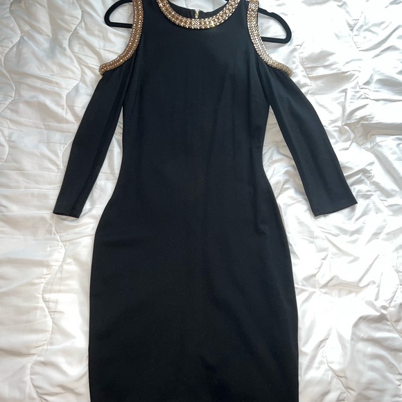 XOXO Dresses & Skirts - XOXO Women’s Mini Little Black Dress Size XS